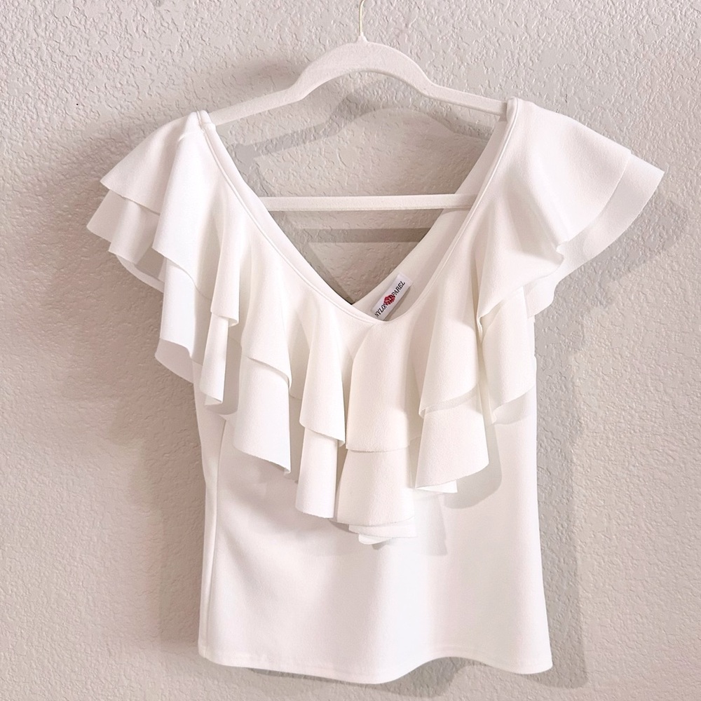 Ruffle v-neck top